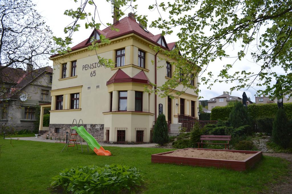 Pension65 Police nad Metují Exteriör bild