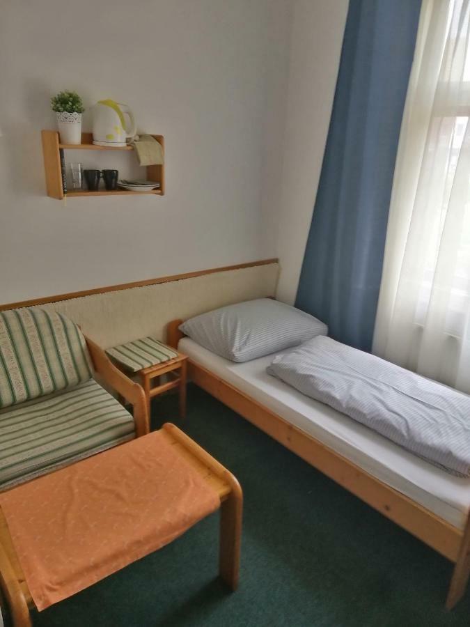 Pension65 Police nad Metují Exteriör bild